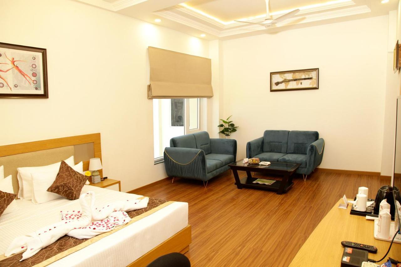 Clarks Inn Aligarh Exterior photo